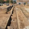 Afloren restes del canal de la Infanta i una masia a Can Batlló durant les obres